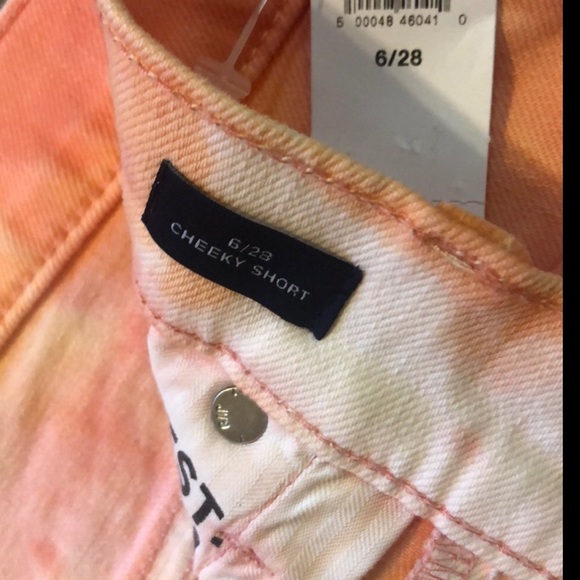 GAP Cheeky Tie Dye Denim Short - Picture 9 of 16